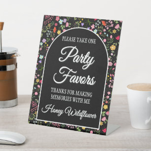 Spring Wildflowers Bridal Shower Design on Black Pedestal Sign