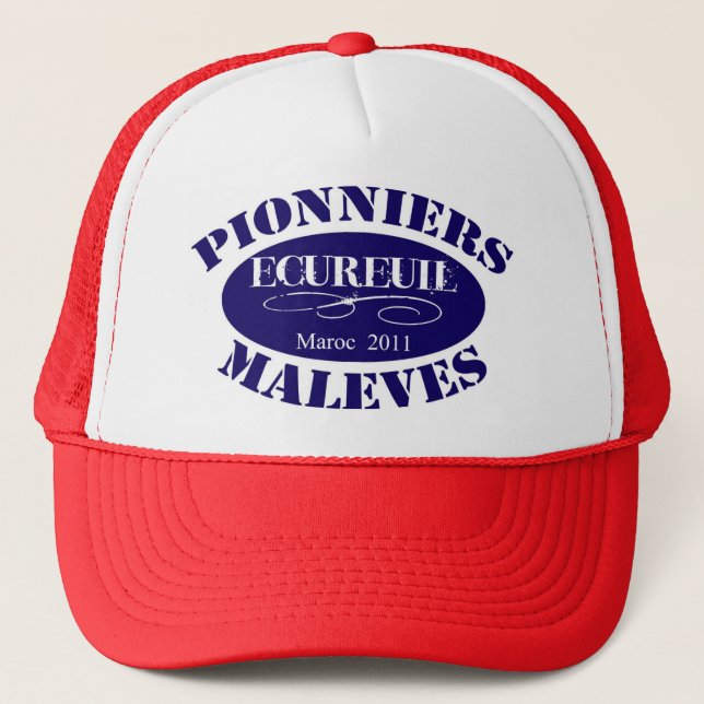 squirrel trucker hat (Front)