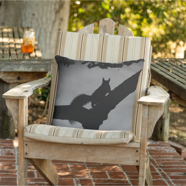 Squirrely  cushion (Chair)