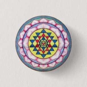 sriyantra in Lotus 3 Cm Round Badge