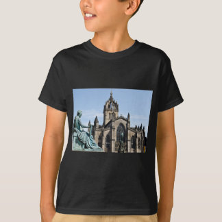 St. Giles Cathedral and David Hume Statue T-Shirt