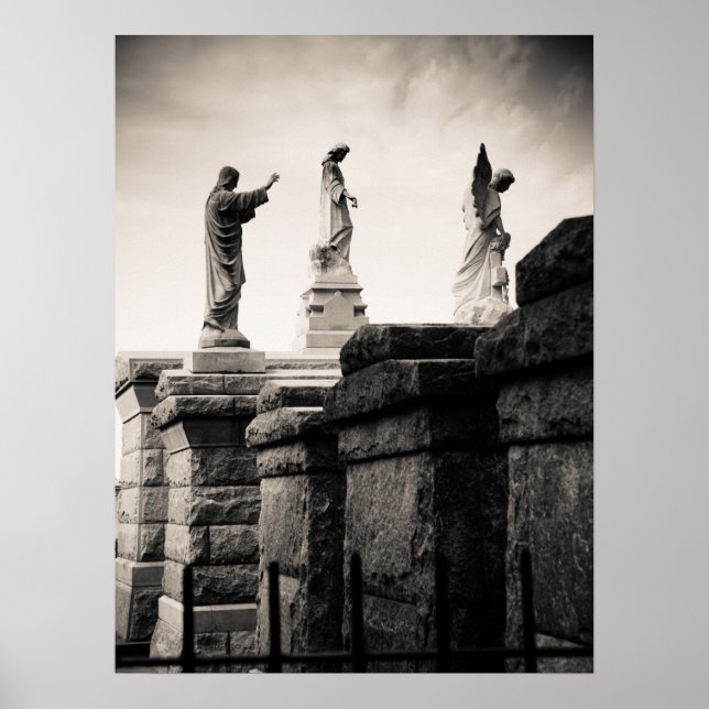 St. Louis Cemetery, New Orleans T-Shirt Poster (Front)