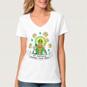 St. Patrick blesses your beer T-Shirt
