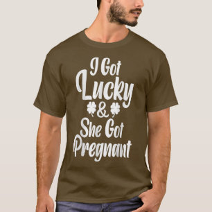 St Patrick Day Lucky Couple Pregnancy Announcement T-Shirt