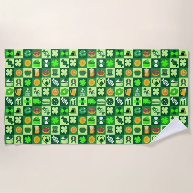 St. Patrick’s Day Icons Seamless Pattern Beach Towel (Front)