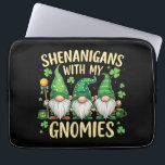 St Patrick’s Day Lucky Shamrock Gnome  Laptop Sleeve<br><div class="desc">St Patrick’s Day Lucky Shamrock Gnome</div>