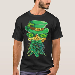 St Patrick s Day  Mask Swinger Upside Down Pineapp T-Shirt