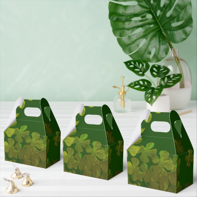 St. Patrick’s Day Shamrock Favour Box (Multiple)