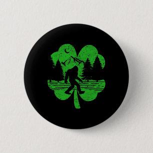 St Patricks Day Bigfoot Irish Sasquatch Saint Padd 6 Cm Round Badge