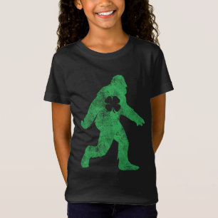St Patricks Day Bigfoot Sasquatch Saint Paddys Iri T-Shirt