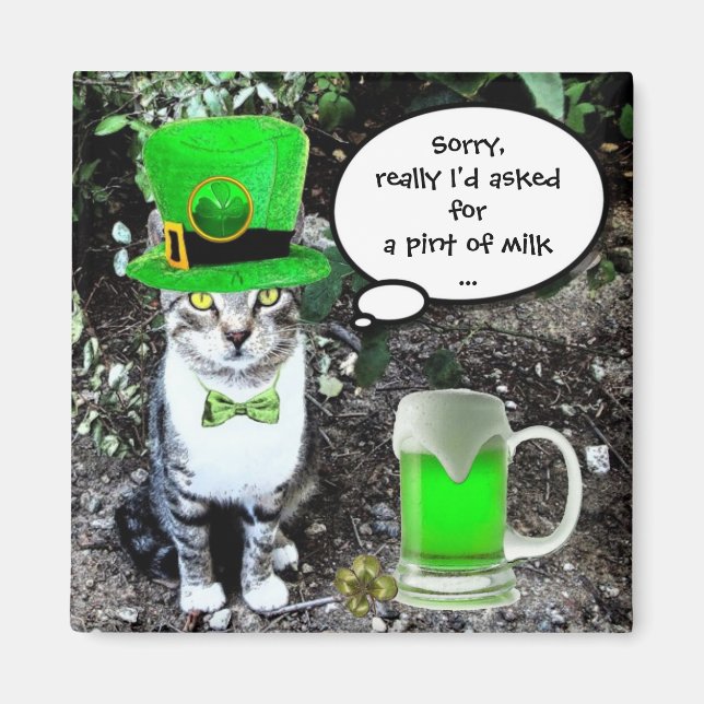 ST PATRICK'S  DAY CAT  WITH GREEN IRISH BEER MAGNET (Front)