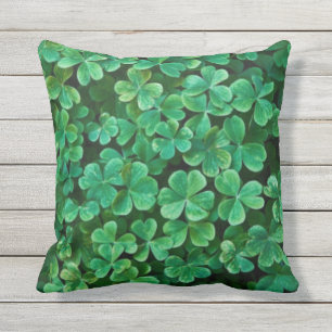St. Patrick's Day Clover patch Cushion