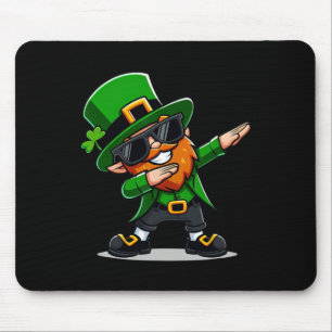St Patricks Day Dabbing Leprechaun Boys Girls Men  Mouse Pad