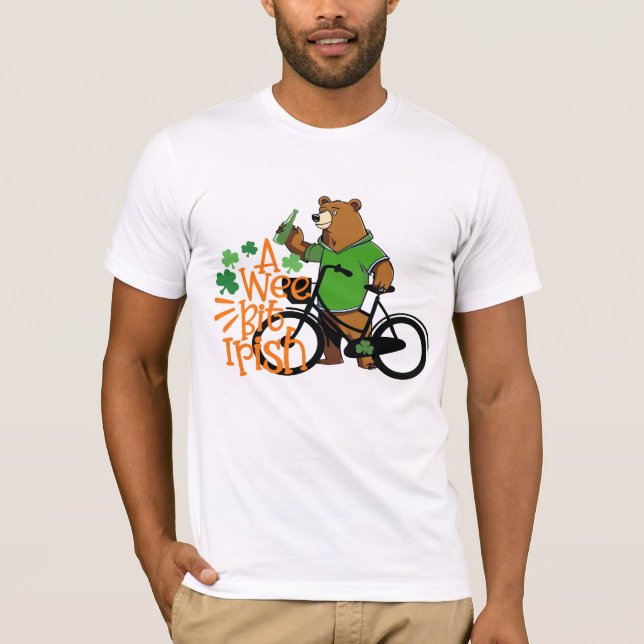 St Patricks Day Drinking Bear, Funny Irish Beer  T-Shirt (Front)