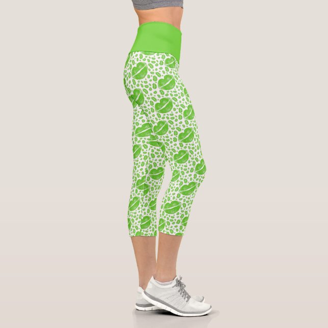 St. Patrick's Day Green Irish Lips Random Pattern Capri Leggings (Right)