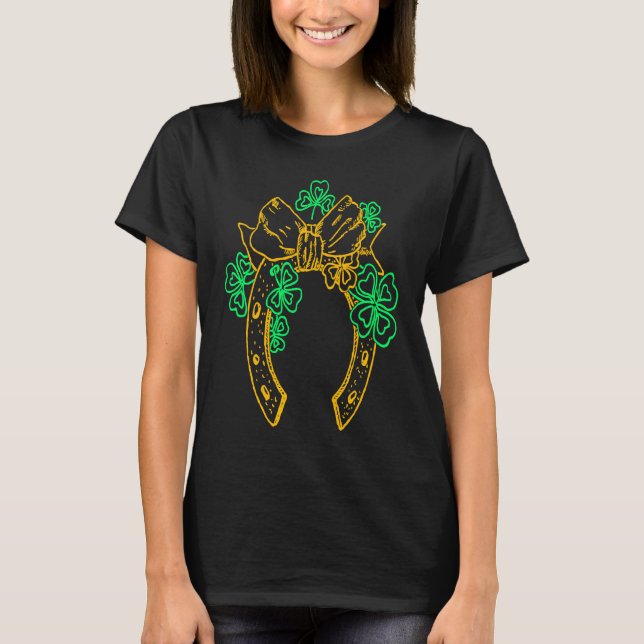St Patrick's Day Horseshoe Shamrocks T-Shirt (Front)