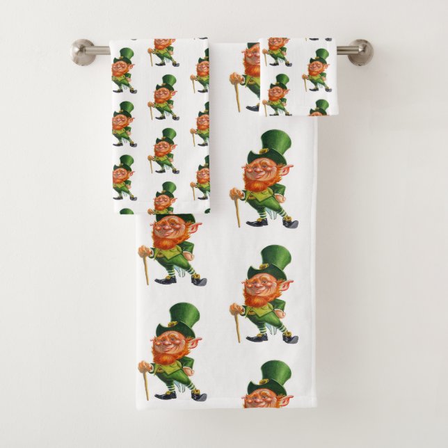 ST. PATRICK'S DAY LEPRECHAUN  towel set (Insitu)