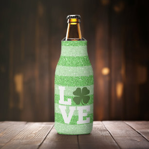 St Patricks Day LOVE with shamrock Bottle Cooler