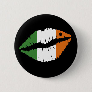 St Patrick's Day Lucky Shamrock Lips Irish 6 Cm Round Badge