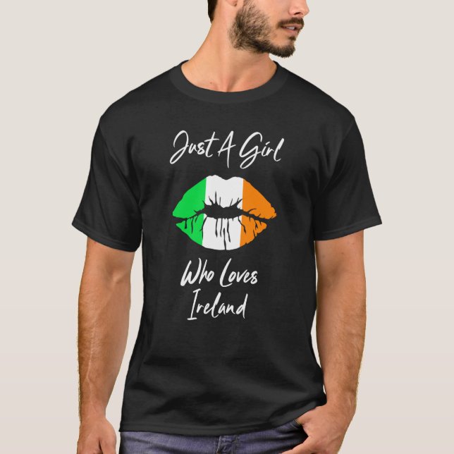 St Patricks Day To Saint Paddy's Lips Flag Love Ir T-Shirt (Front)