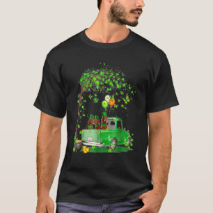 St Patricks Day Truck Irish Setter Family Shamrock T-Shirt