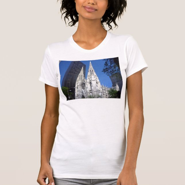 st patricks T-Shirt (Front)