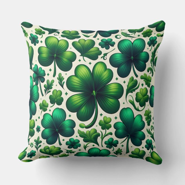 St patricks - Throw Pillows (Front)