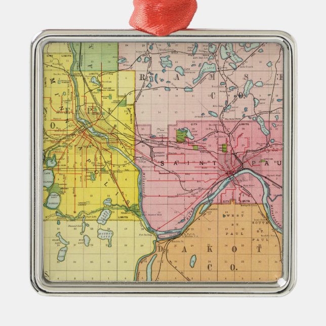 St. Paul, Minneapolis, Minnesota Metal Tree Decoration (Front)