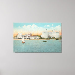 St. Petersburg, FL - Waterfront View of Soreno Canvas Print