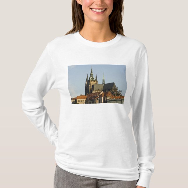 St. Vitus Cathedral and Prague Castle, one of T-Shirt (Front)