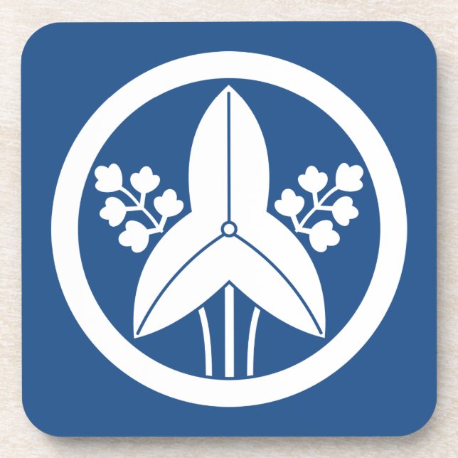 Standing arrowhead in circle coaster (Front)