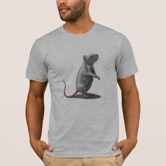 Standing up rat on t-shirt