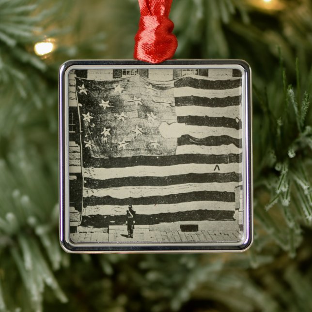 Star Spangled Banner: American Flag on Display Metal Tree Decoration (Tree)