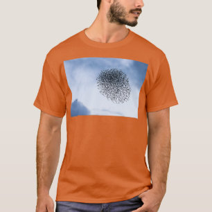 Starlings v sparrowhawk I T-Shirt