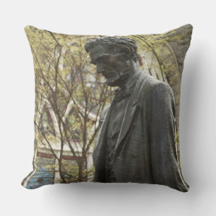 Statue of Abraham Lincoln, Portland, Oregon Cushion
