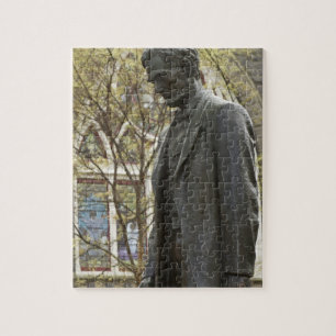 Statue of Abraham Lincoln, Portland, Oregon Jigsaw Puzzle