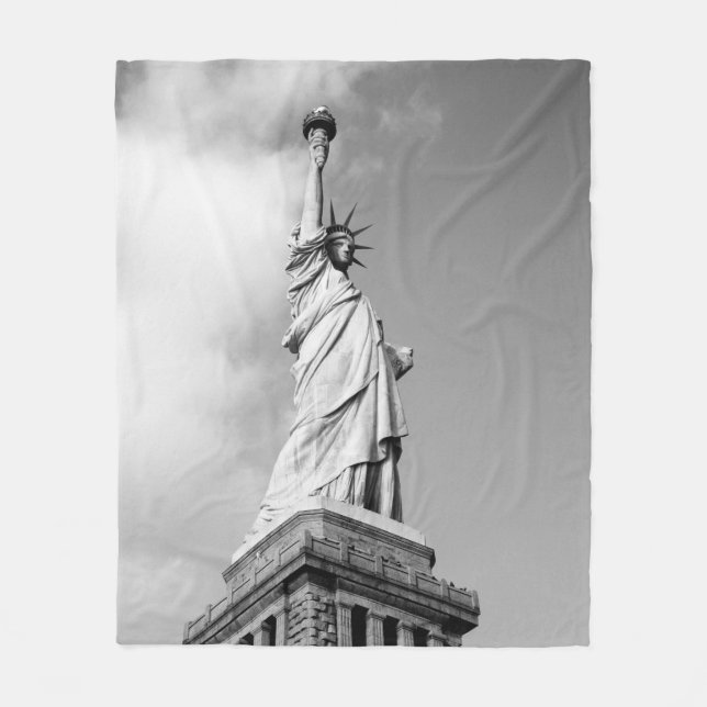 STATUE OF LIBERTY FLEECE BLANKET (Front)