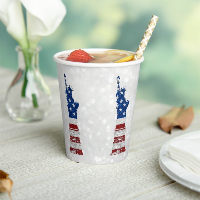 Statue Of Liberty July 4th Glitter Paper Cups (Insitu)