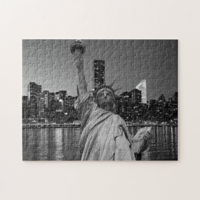 Statue of Liberty Manhattan Skyscrapers Jigsaw Puzzle (Horizontal)
