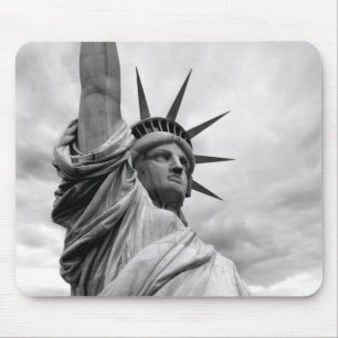 statue of liberty mouse pad