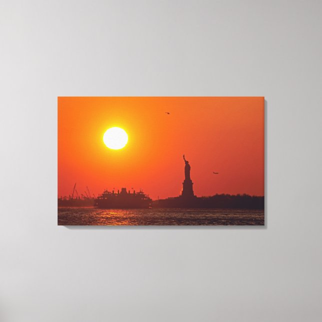Statue of Liberty, New York Harbour, NY, USA, Canvas Print (Front)