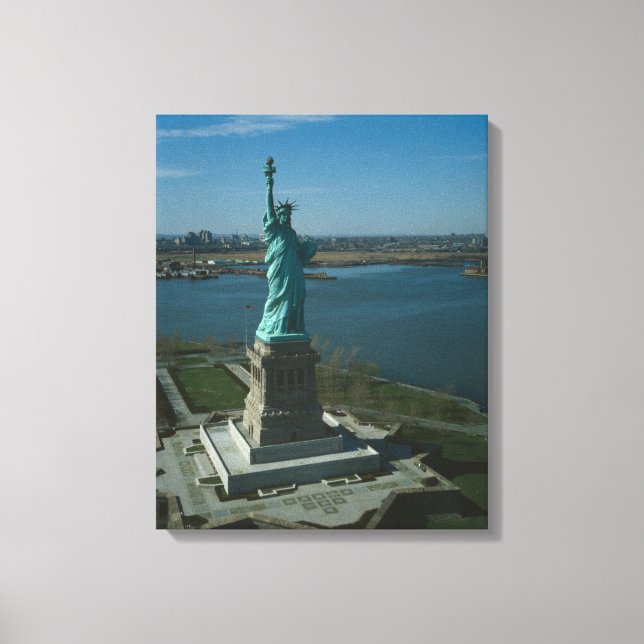 Statue of Liberty Photograph - 3 Canvas Print (Front)