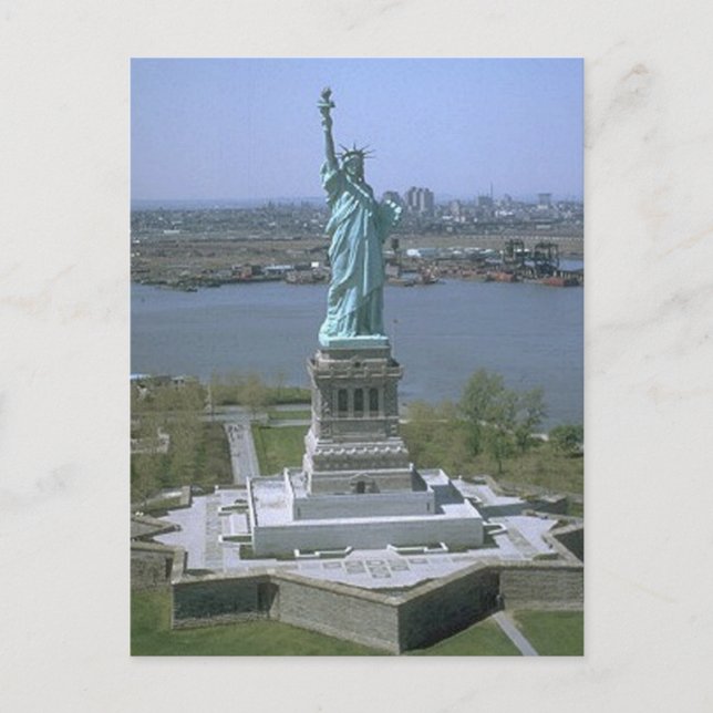 Statue of Liberty Postcard (Front)