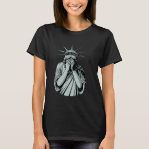 Statue Of Liberty Sad America, USA T-Shirt