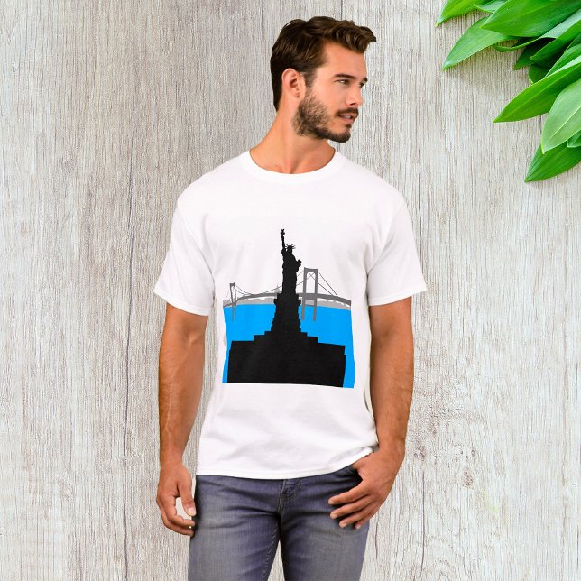 Statue of Liberty Silhouette New York Skyline T-Shirt (Creator Uploaded)