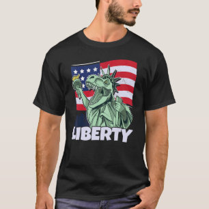 Statue Of Liberty  Usa America Flag & Happy 4th Ju T-Shirt