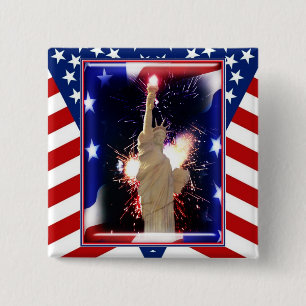 Statue of Liberty with Fireworks for 4th of July 15 Cm Square Badge