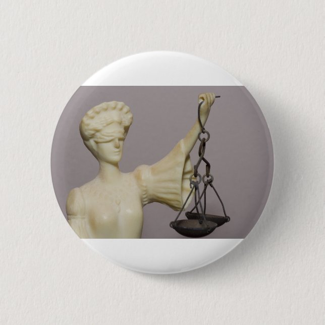 Statue of the goddess Themis 6 Cm Round Badge (Front)