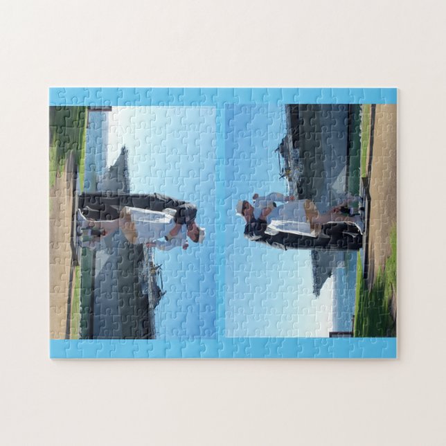 Statue Sailor kissing Nurse in San Diego Puzzle (Horizontal)