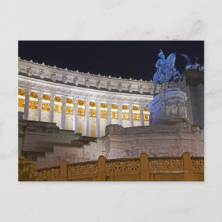 Staue and columns at the monument Vittorio Postcard